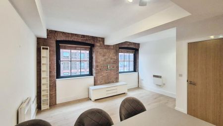 1 bedroom flat to rent - Photo 2