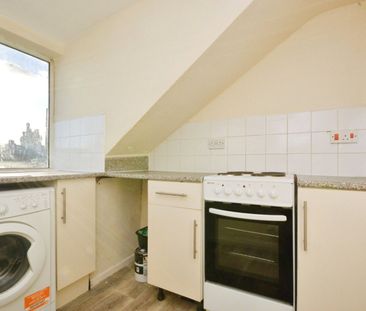 Hill Park Crescent, Plymouth, Devon, PL4 - Photo 5