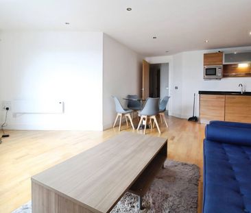 2 bedroom apartment to rent - Photo 2