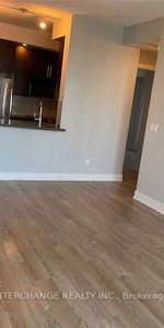 Bloor & Sherbourne Bright +Spacious 2Bdrm 2Balconies Open Concept Kit - Photo 3