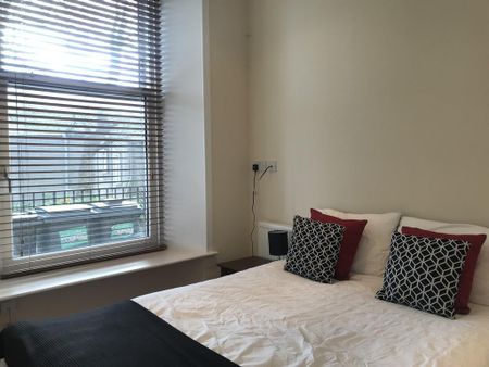 1 bedroom apartment to rent - Photo 4