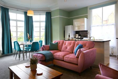 Fulford Road - Photo 4