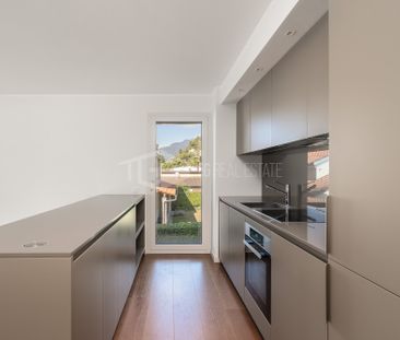 SOGNO SUL LAGO: APPARTAMENTO 4.5 LOCALI CON VISTA MOZZAFIATO A BISSONE - Photo 4