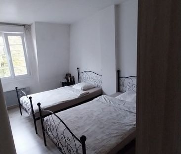 Location Appartement 4 pièces 85m² DOUAI 59500 - Photo 3