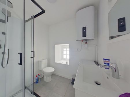 Location Appartement 2 pièces Meublé 31m² LOUDUN 86200 - Photo 5