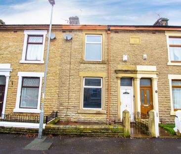 3 bedroom House To Let - Photo 6