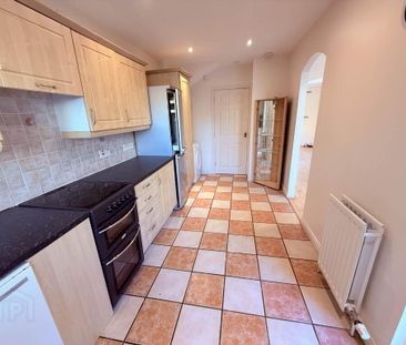 28b Ravenhill Parade, Belfast, BT6 8NU - Photo 4