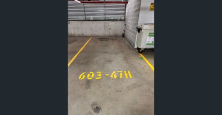 North Facing One Bedroom Waterside Apartment - Photo 3