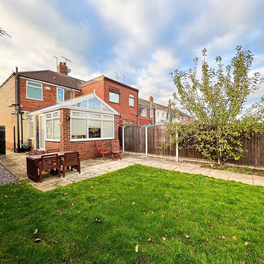 Danube Road, Hull - Photo 1