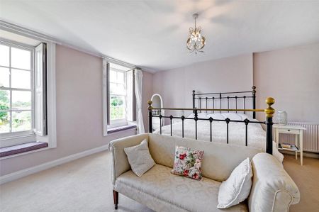 5 bedroom detached house to rent - Photo 5