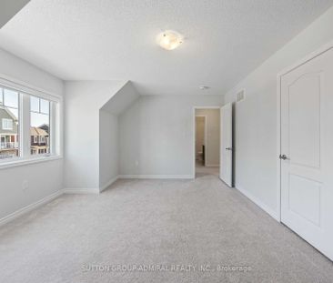 For Lease - 15 Hills Thistle Drive, Wasaga Beach, Ontario - Photo 1