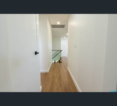 12 View Street, Cabramatta, NSW 2166 - Photo 3
