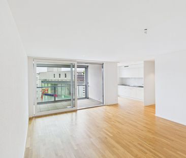 Moderne 2.5-Zimmer-Wohnung mit Loggia im Herzen von Wil - Photo 5