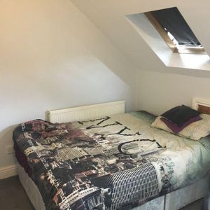 7 bedroom house share to rent - Photo 2