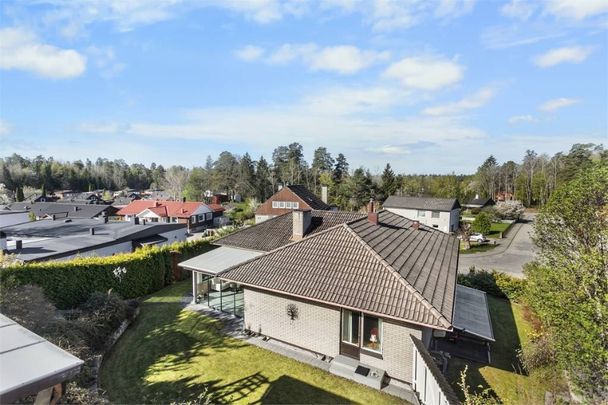 Tumba - 4rok - tillsv - 23.000kr/mån - Photo 1
