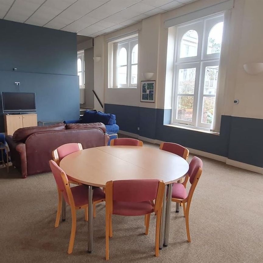 Hensmans Hill, Bristol - Photo 1