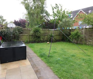 3 bedroom end of terrace house to rent - Photo 6