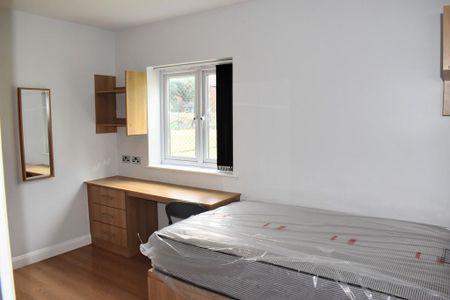 5 bedroom townhouse to rent - Photo 5