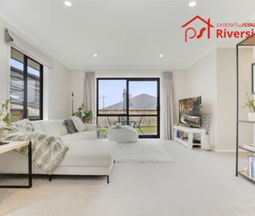 Modern 2-Bedroom, 2-Bathroom Gem in Forest Lake - Photo 5