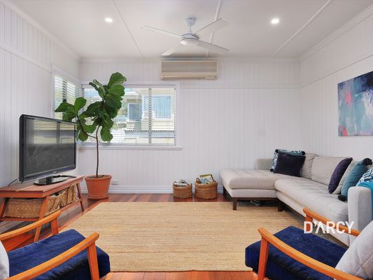 23 ST VINCENT ST - Photo 1