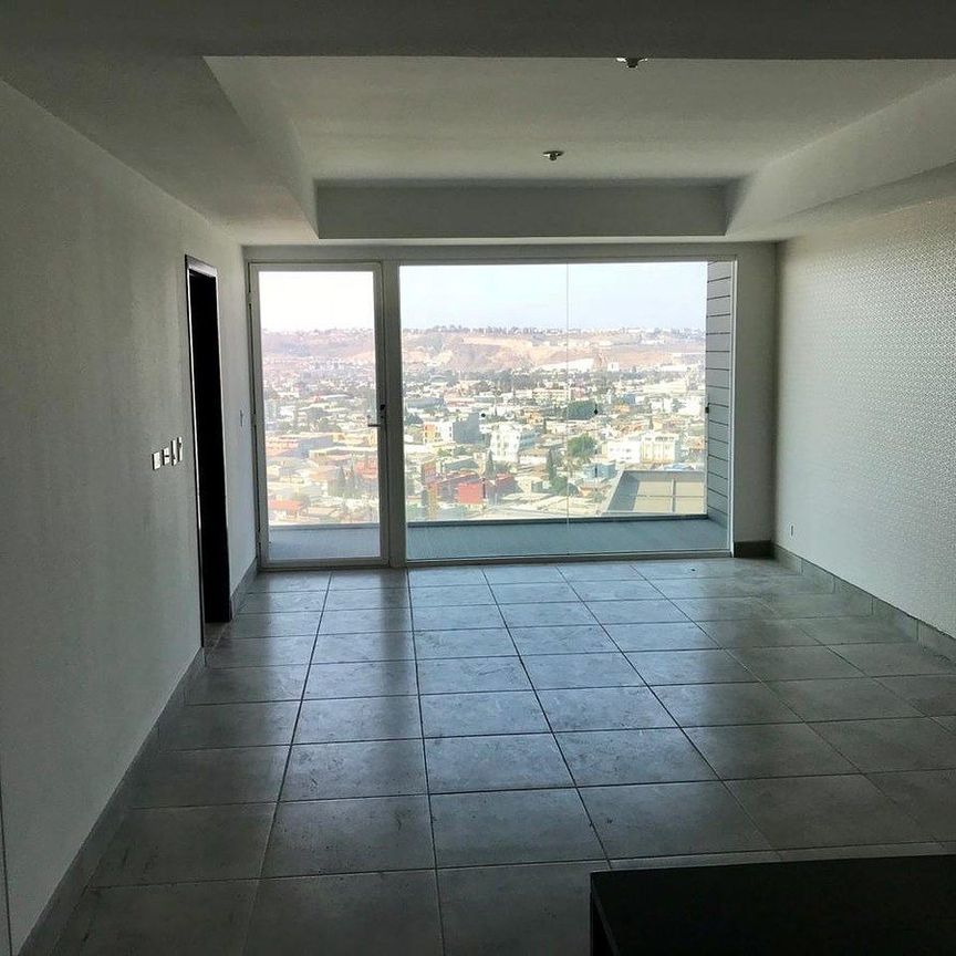 Sonora, Tijuana, Baja California - Photo 1