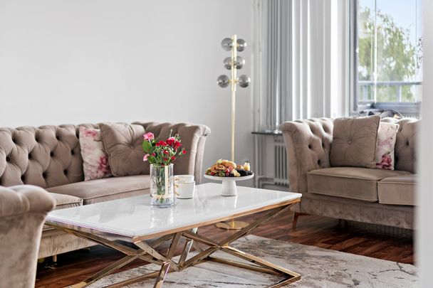 Rosenhöjdsvägen, Södertälje - Foto 1