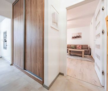 Przestronna Kawalerka | Gdynia Środmieście - Zdjęcie 1