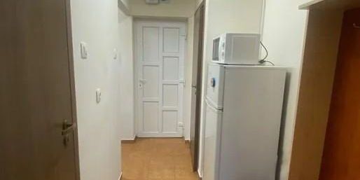 Apartament cu 1 camera,zona Dambu Pietros - Fotografie 3