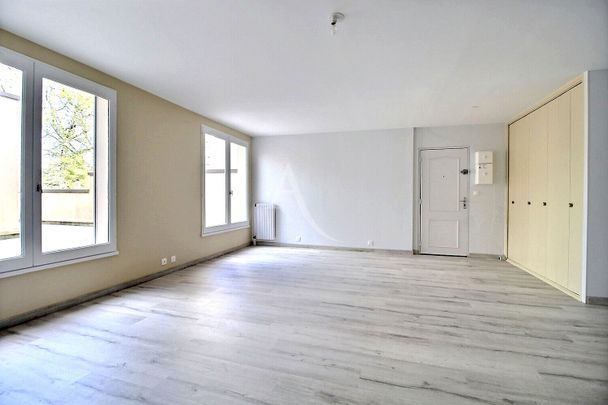 Location appartement 3 pièces, 74.21m², Maurepas - Photo 1