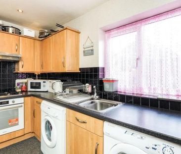 3 bedroom house to rent Leybourne Drive, NG5 - Photo 5