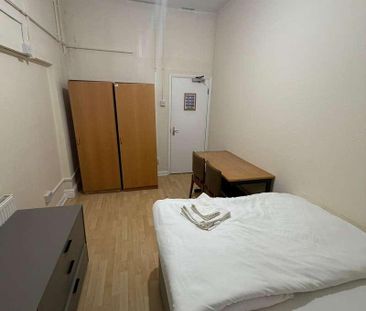 Bath Road, Hounslow, TW3 - Photo 4