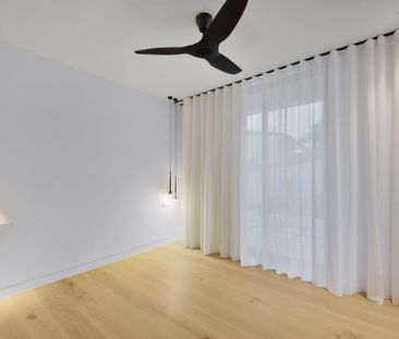 Luxury Residence with Ocean Views &vert; &dollar;1&comma;800 P&sol;W - Photo 4