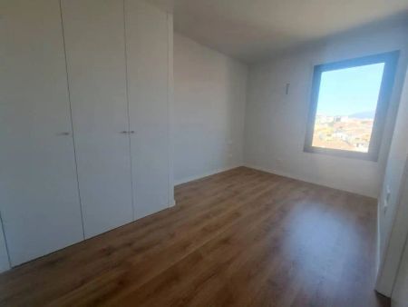 Piso de alquiler en Calle Pi I Margall, Creu Alta - Photo 3
