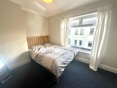 2A Marquis Street, - Photo 2