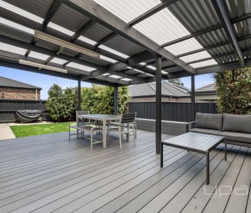 8 Citreus Circuit, BROOKFIELD - Photo 4