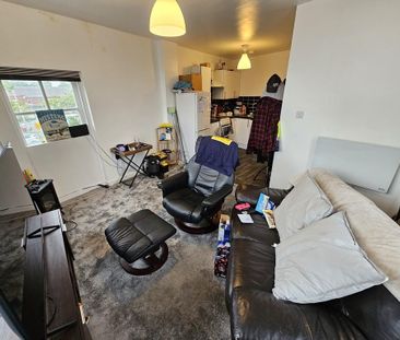 2 bedroom apartment to rent - Photo 3