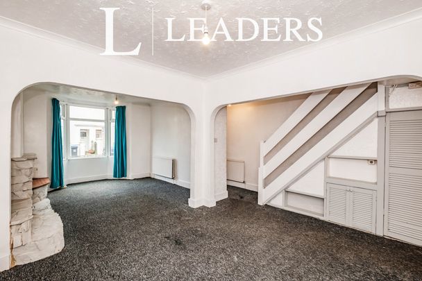 2 bedroom house to rent Stanhope Road, Worthing, BN11 - Photo 1