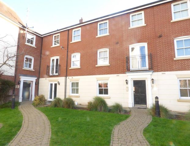 2 bedroom flat to rent - Photo 1