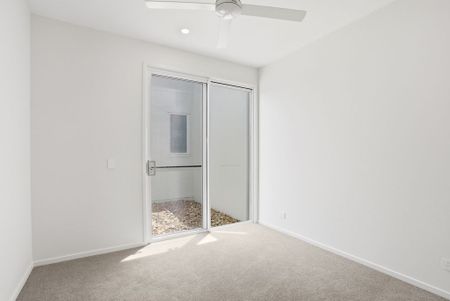Modern Comfort in Brand New Beerwah Pocket! - Photo 4