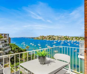 Absolute Harbourfront Sanctuary With Sublime Views - Photo 5