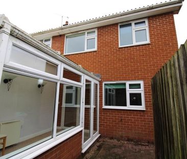 1 bedroom terraced house to rent - Photo 3