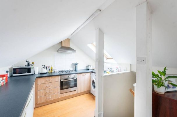 1 bedroom flat to rent - Photo 1