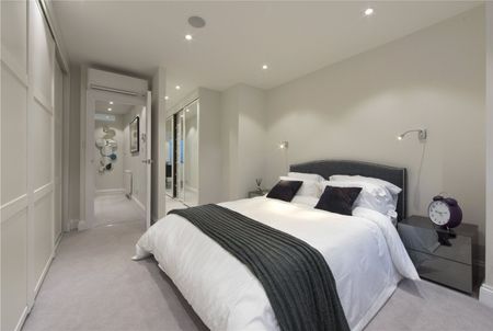 Marlborough Place, St John's Wood, London, NW8 0PL - Photo 3
