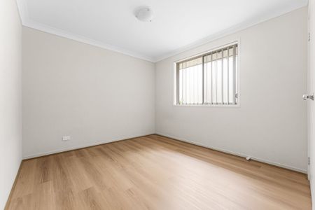 Brick Family Home - Photo 3