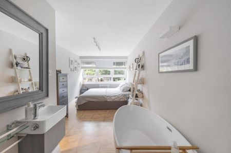 4 Bed Maisonette, Goulden House, SW11 - Photo 5