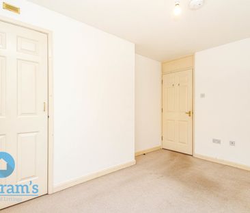 2 bed Apartment for Rent - Photo 5