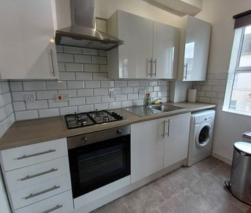 Kerley Road, Bournemouth - Photo 2