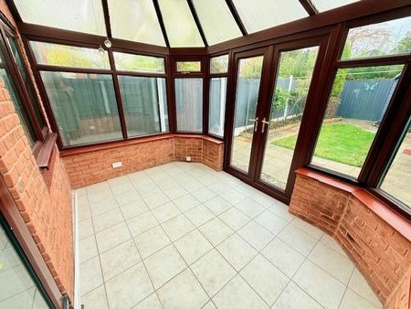 2 bedroom terraced house to rent - Photo 3