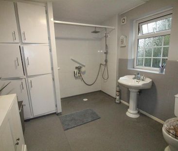 2 bedroom cottage to rent - Photo 6