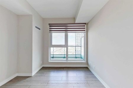 For Lease - 5 Buttermill Avenue Unit# 5211, Vaughan, Ontario - Photo 3